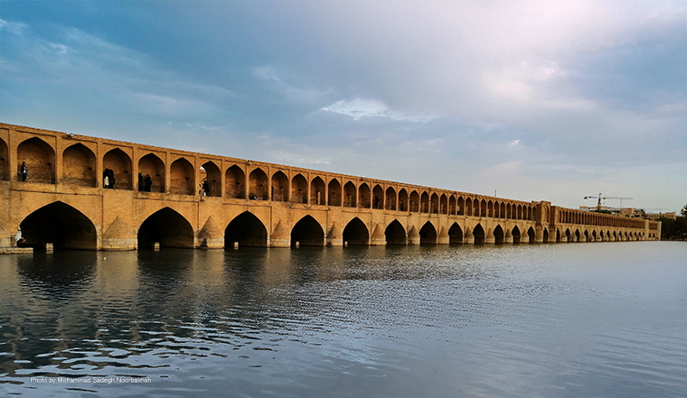 Isfahan_si_o_se_pol